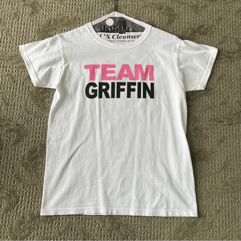 NWOT Women's Kathy Griffin Live On Tour Short Sleeve Tee size Small in White